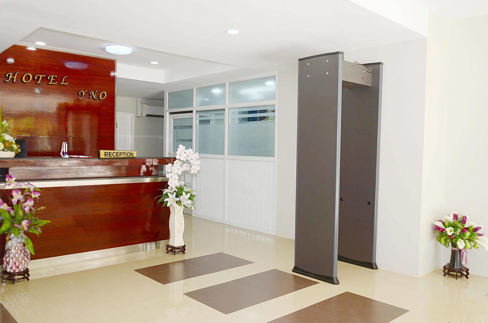 Hotel Yno Янгон Екстериор снимка